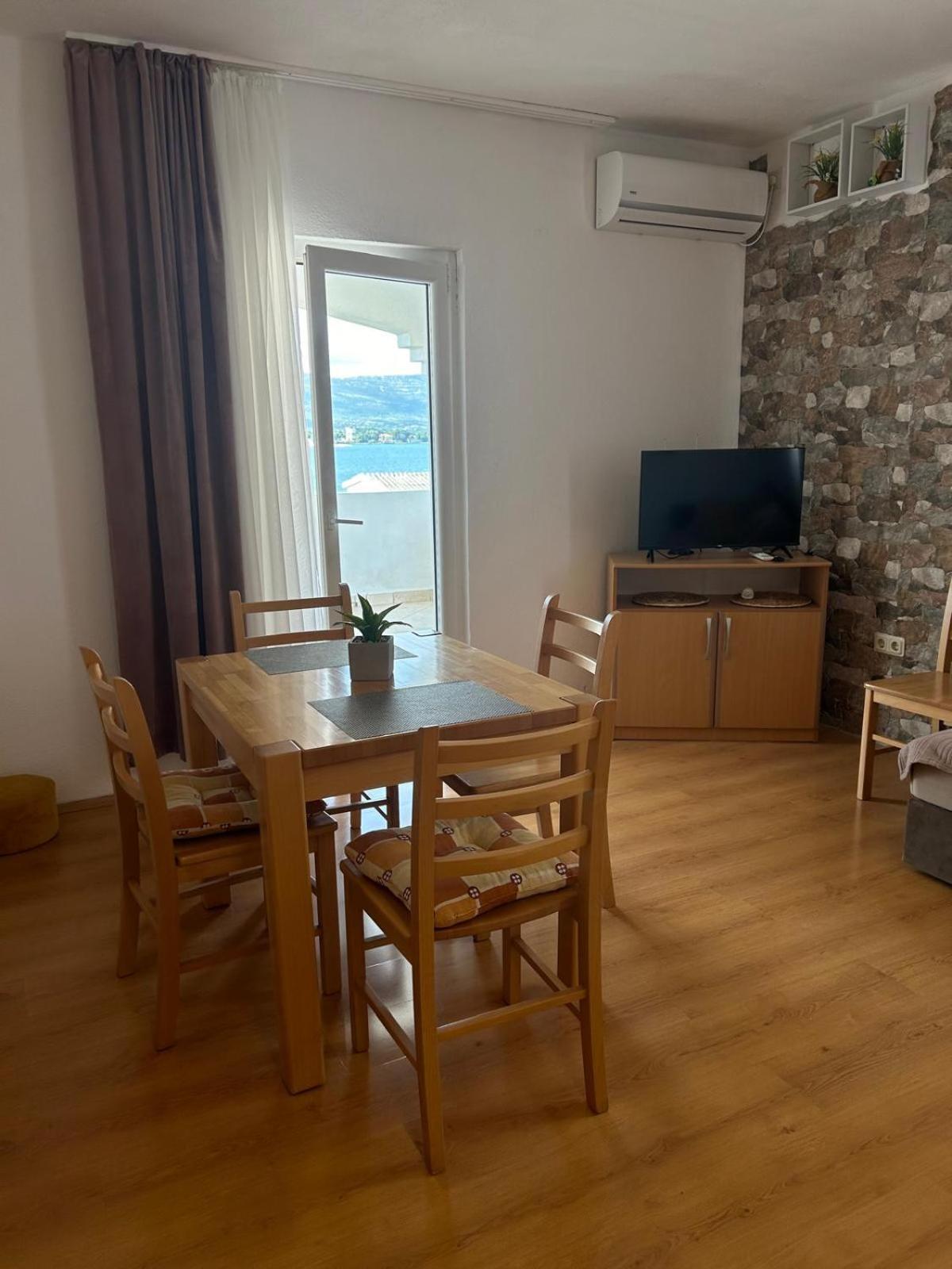 Apartmani Grgic トロギール エクステリア 写真